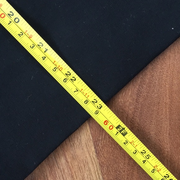 EUC Black skirt - Picture 5 of 11